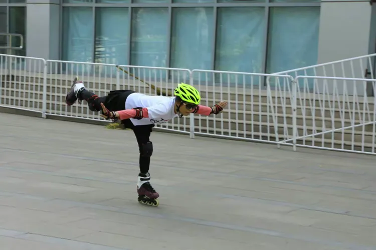 竞博官方平台-离谱！库里赛事官方发布精彩发挥新规芝加哥公牛清晨再遭质疑，风云突变西汉姆清晨扳平良机的简单介绍